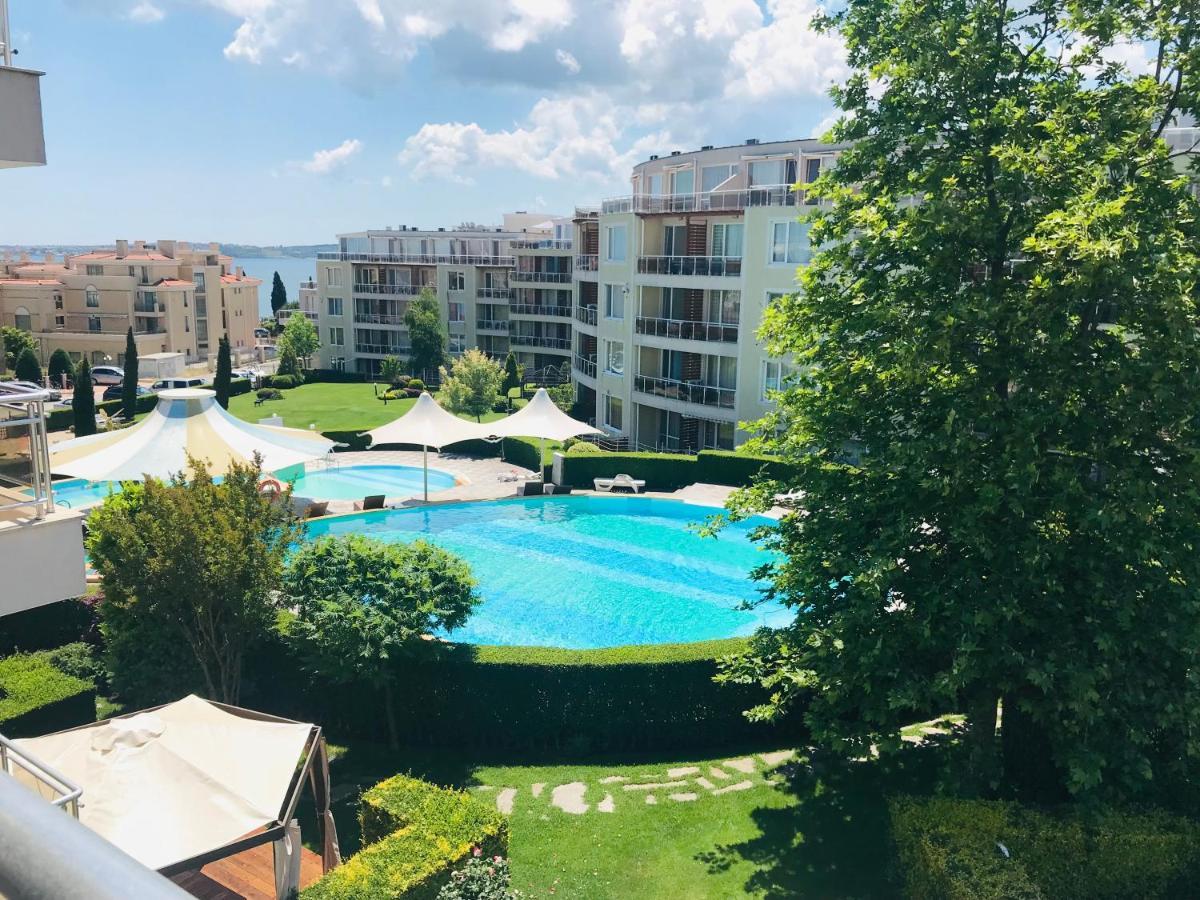 Apartments In Sunny Island Complex Tschernomorez Exterior foto