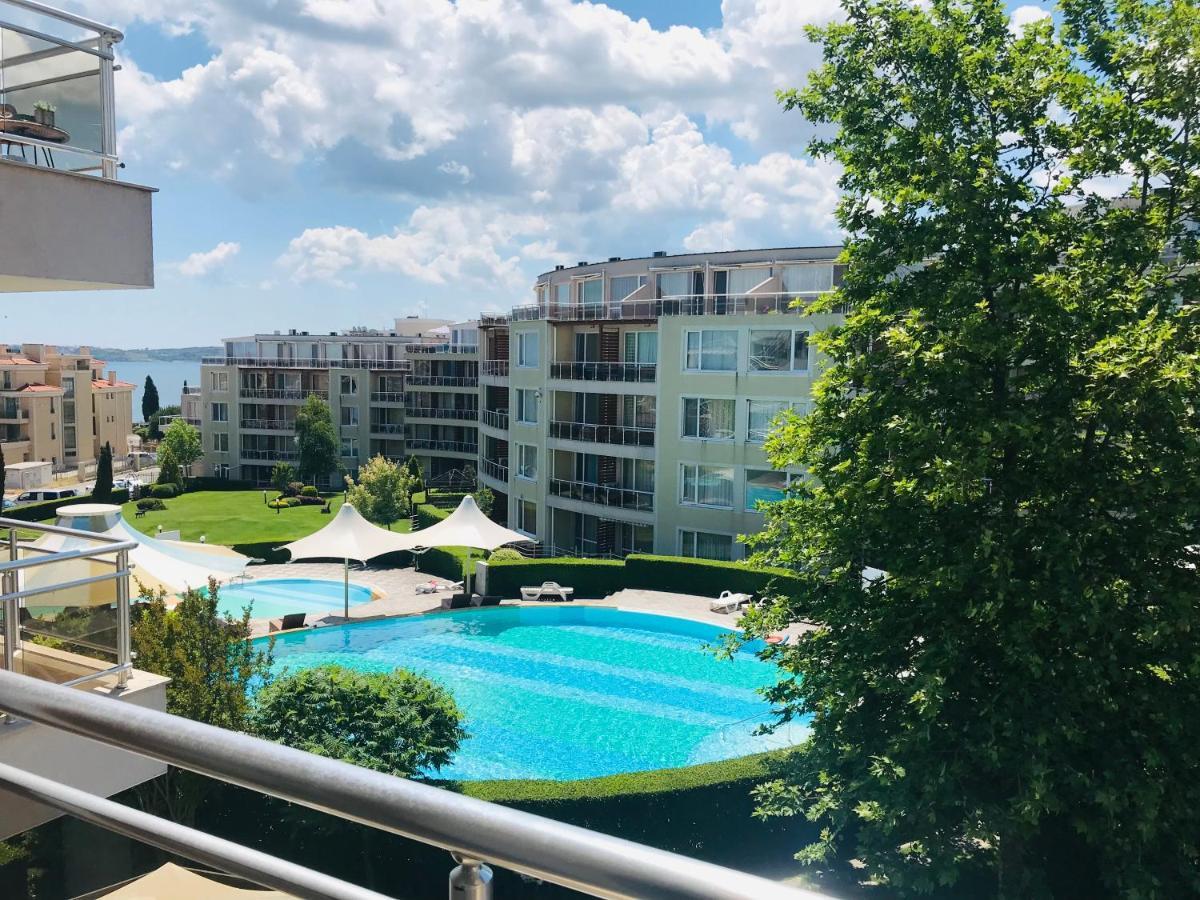 Apartments In Sunny Island Complex Tschernomorez Exterior foto